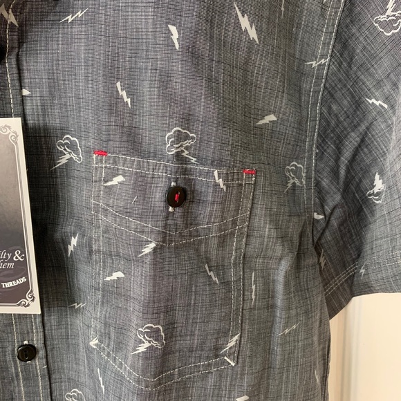 Button down Shirt - Picture 3 of 5